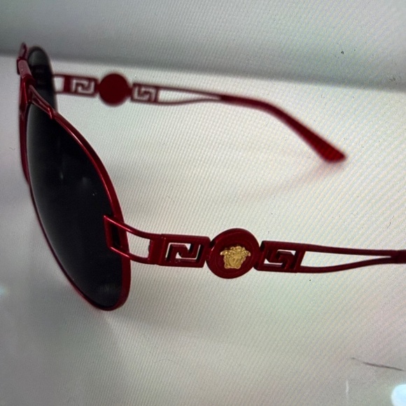 VERSACE Wire RocK Pilot Medusa 2160 Red Gold VE2160 Aviator Sunglasses Unisex - Picture 3 of 10